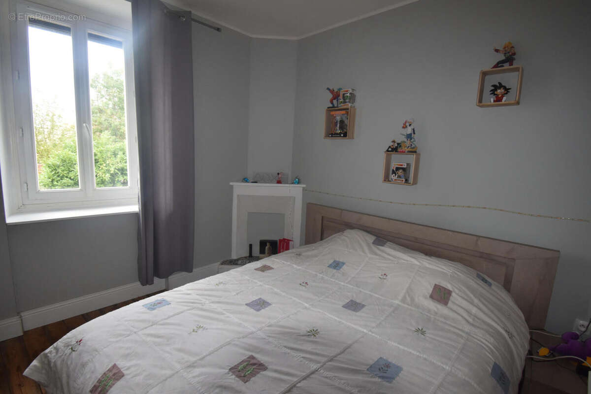 DSC_0064 - Maison à RUELLE-SUR-TOUVRE