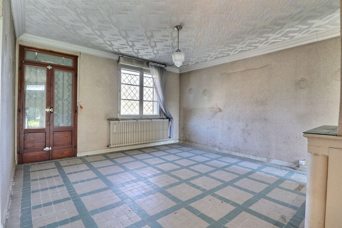 Maison à CARBON-BLANC