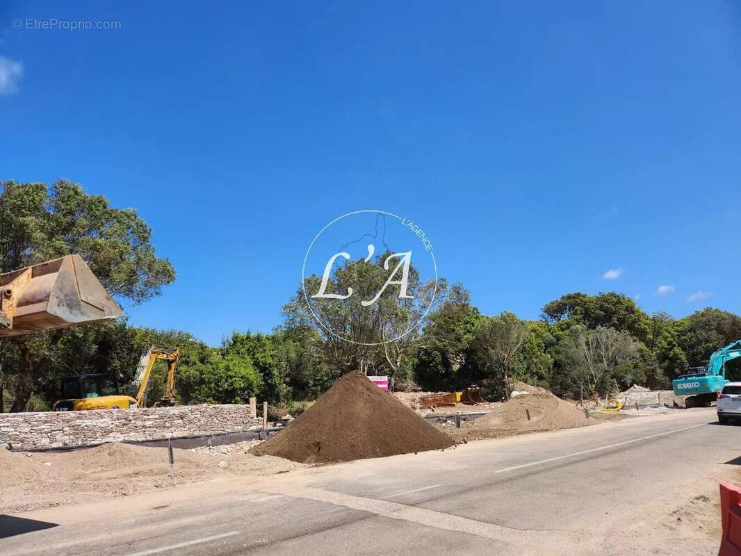 Terrain à BONIFACIO