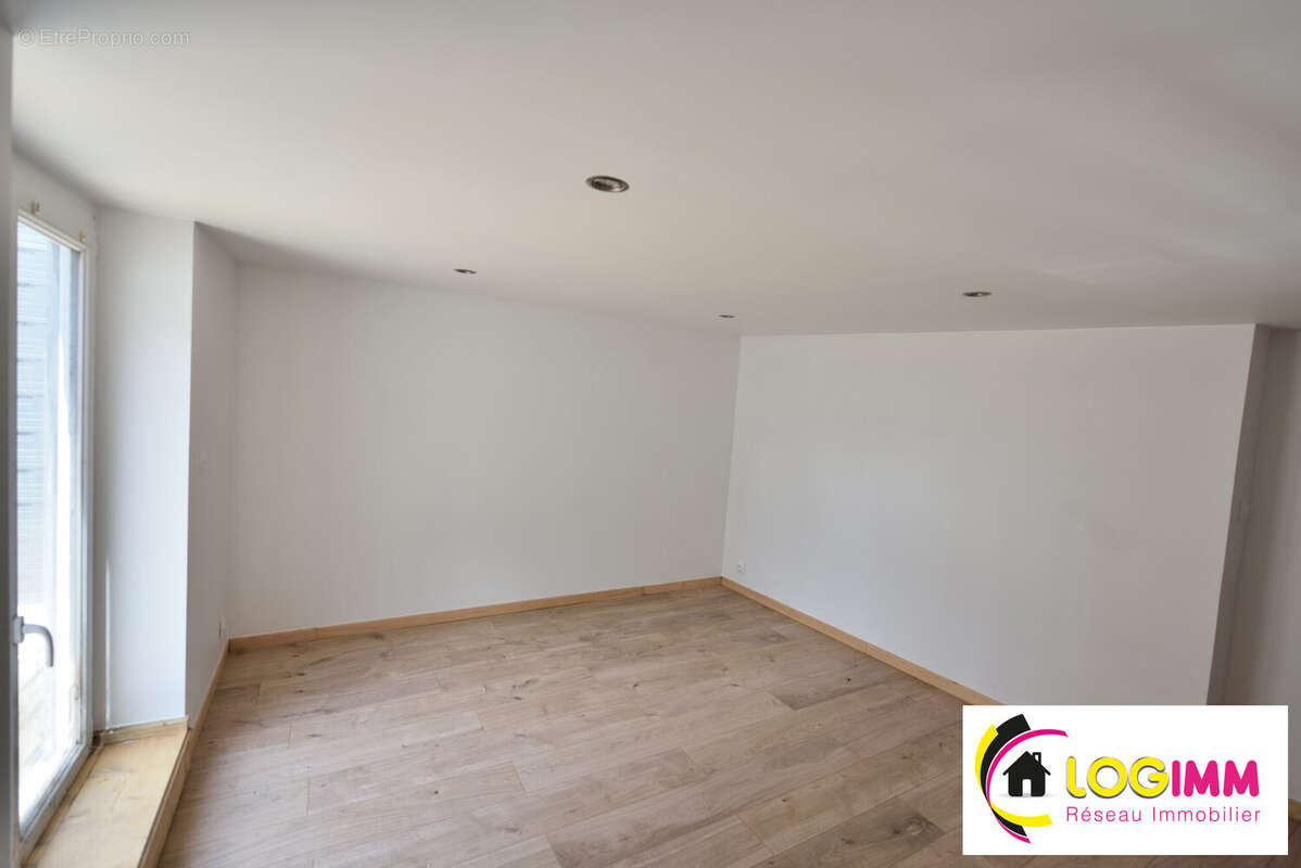 Appartement à VALENCIENNES