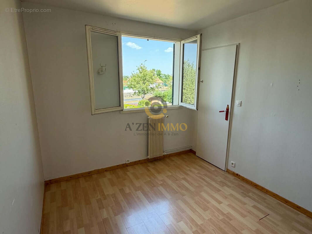 Maison 92 m² à Parthenay  - photo 4