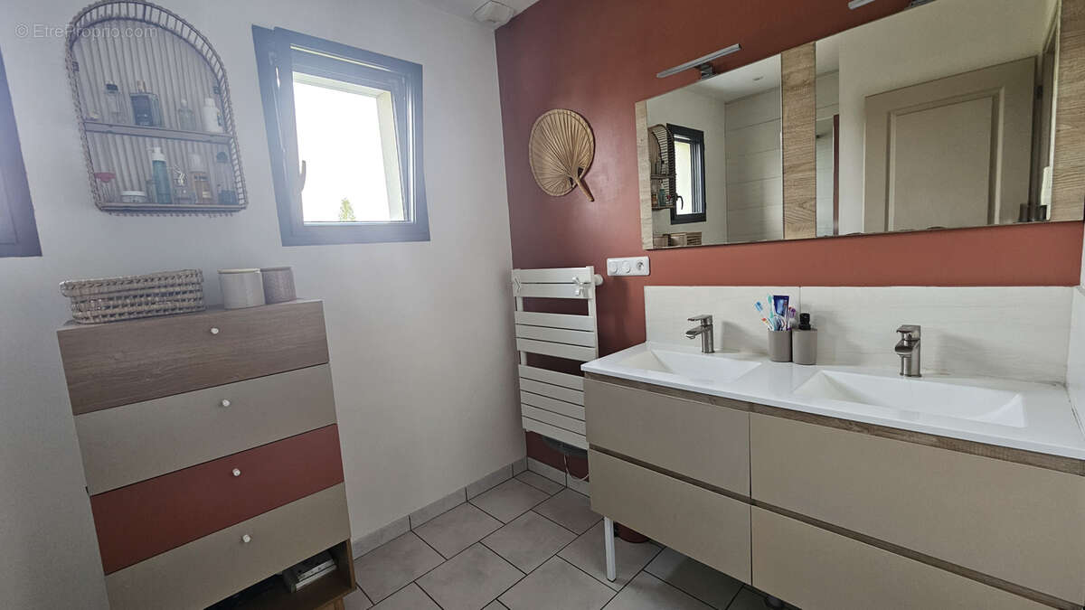 NOUVEAUTE, en périphérie d'Abbeville pavillon récent de 2021 - photo 8