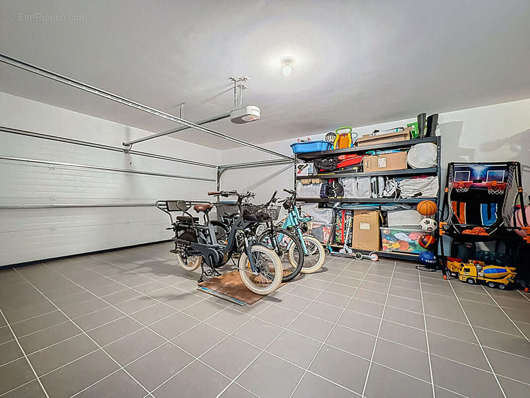 Maison à NIEDERHAUSBERGEN