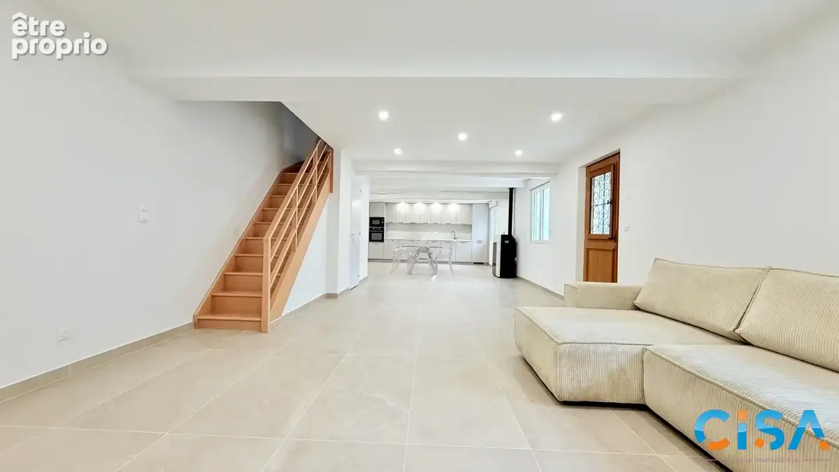 Maison 7 pièces 138 m² à vendre à Pont-Sainte-Maxence (60700) - photo 1