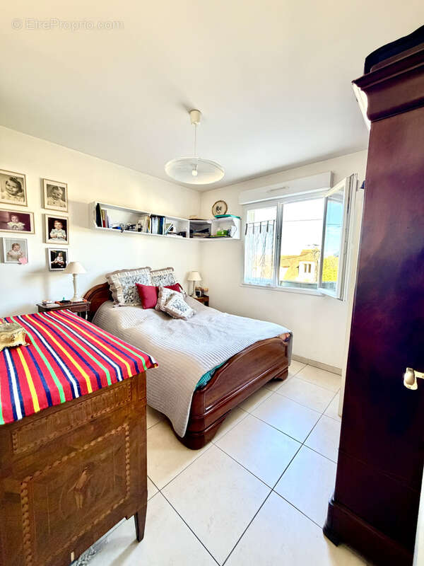 Maison à BURES-SUR-YVETTE