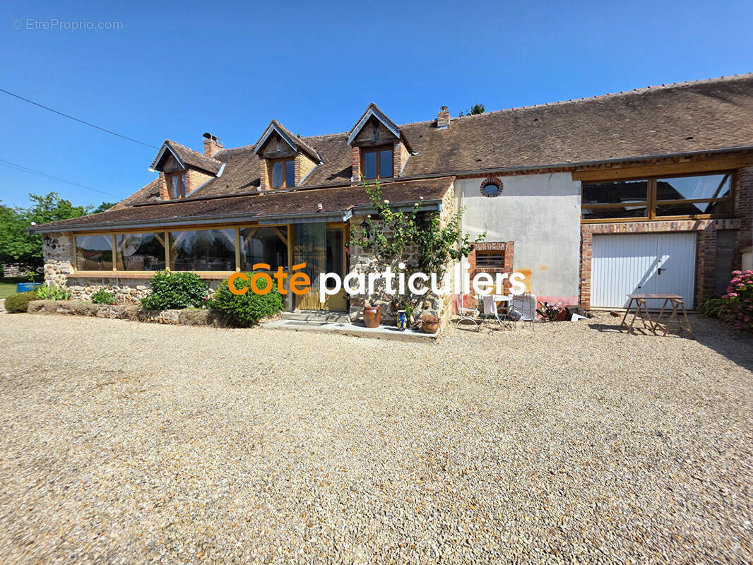 Maison à SAINT-VALERIEN