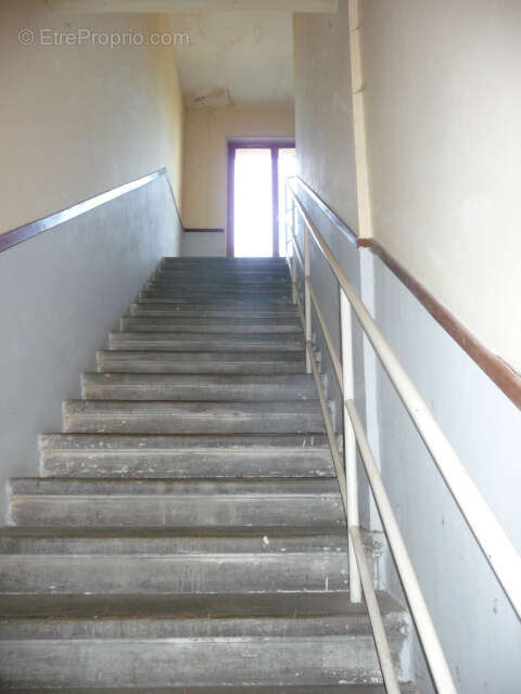 Appartement à SAINT-JUST-SAINT-RAMBERT