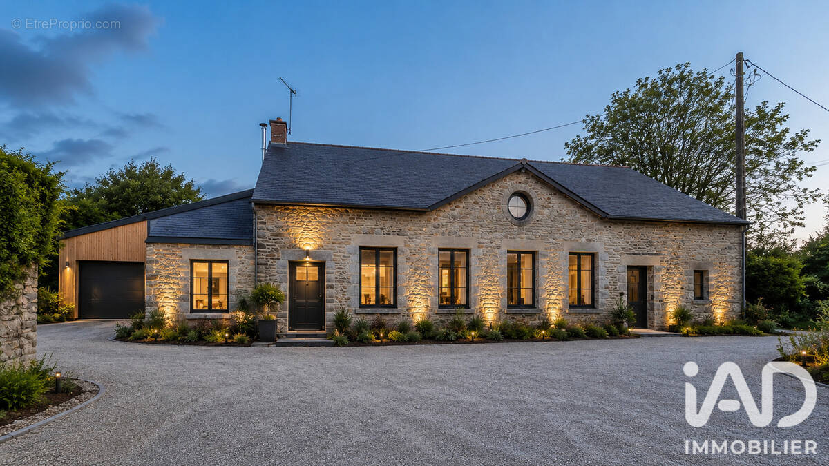 Photo 1 - Maison à VITRE