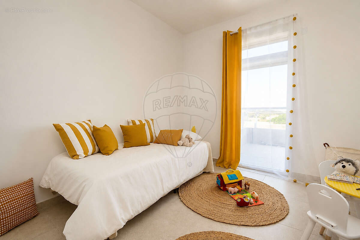 Appartement à VILLENEUVE-LOUBET
