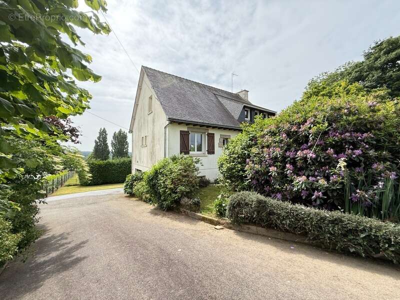 Maison à SAINT-BARNABE