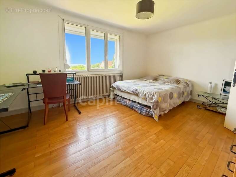 Maison à MARCILLY-LES-BUXY