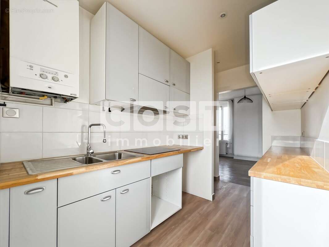 Appartement à ASNIERES-SUR-SEINE