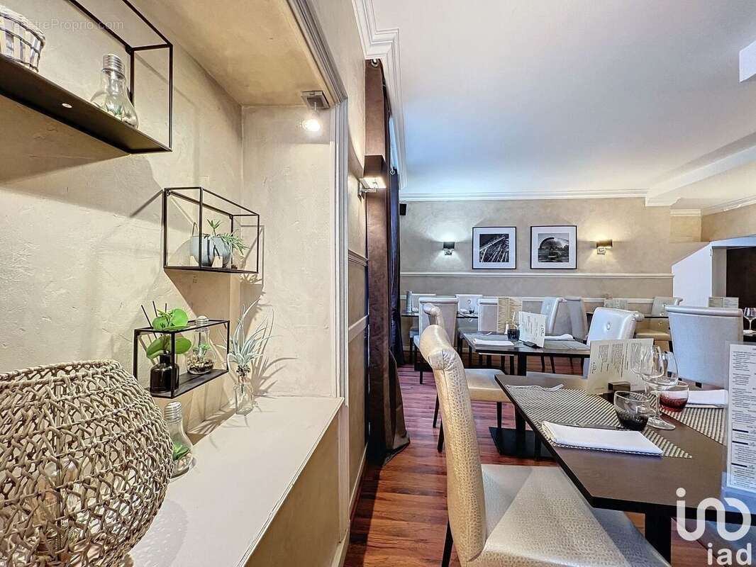 Photo 3 - Commerce à MILLAU