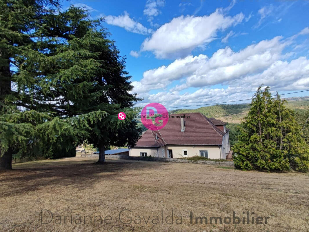 Maison 190 m² à Aubin  - photo 8