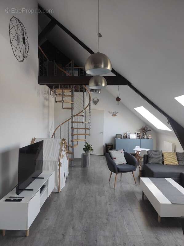 Appartement 113 m² à Charleville-Mezieres  - photo 9