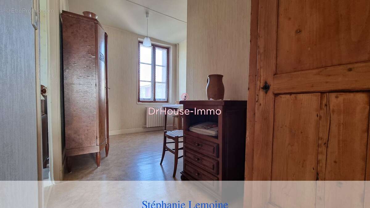 Maison à LOURDOUEIX-SAINT-PIERRE