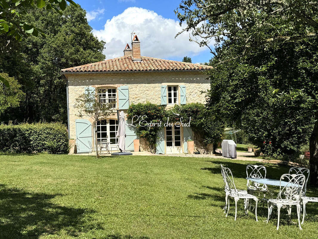 Maison 251 m² à Gaillac  - photo 5