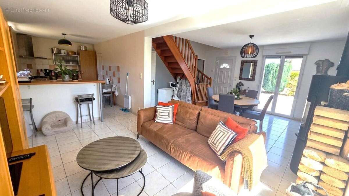 Maison - 22490 - 4 chambres - 2004 - photo 3