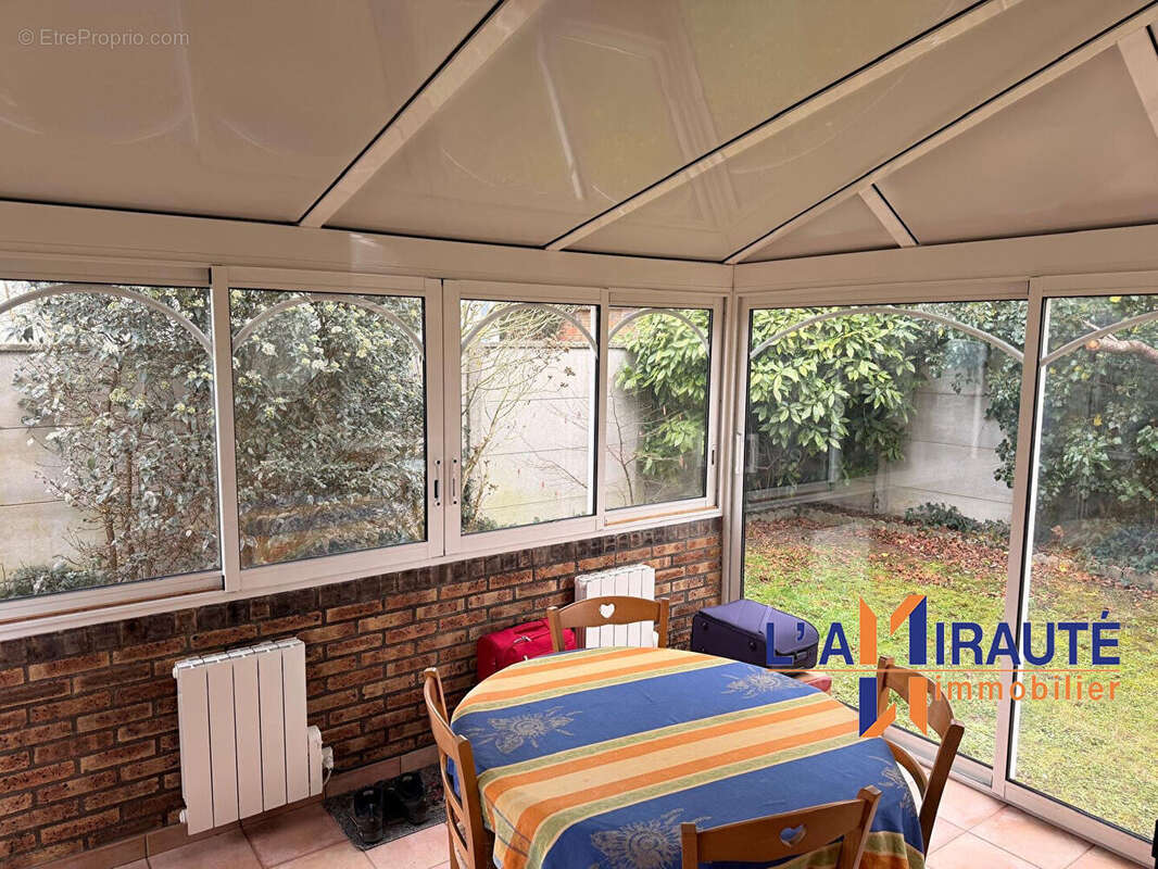 Maison à MAISONS-LAFFITTE