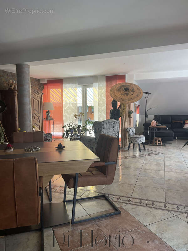 Nordheim - Maison d’architecte aux volumes remarquables 310m2 avec appartement indépendant - photo 11