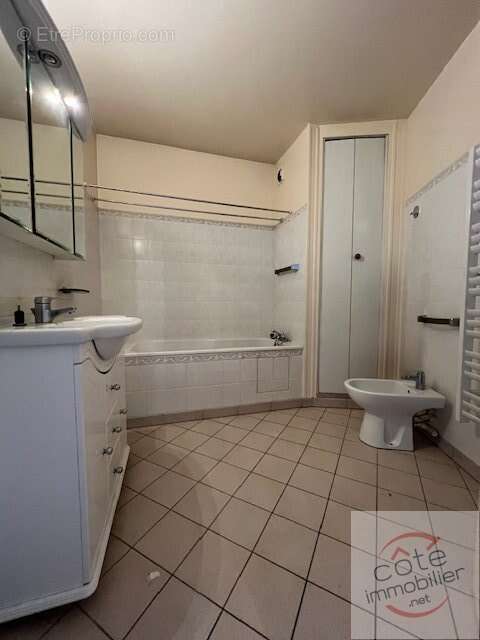 Appartement à DOURDAN
