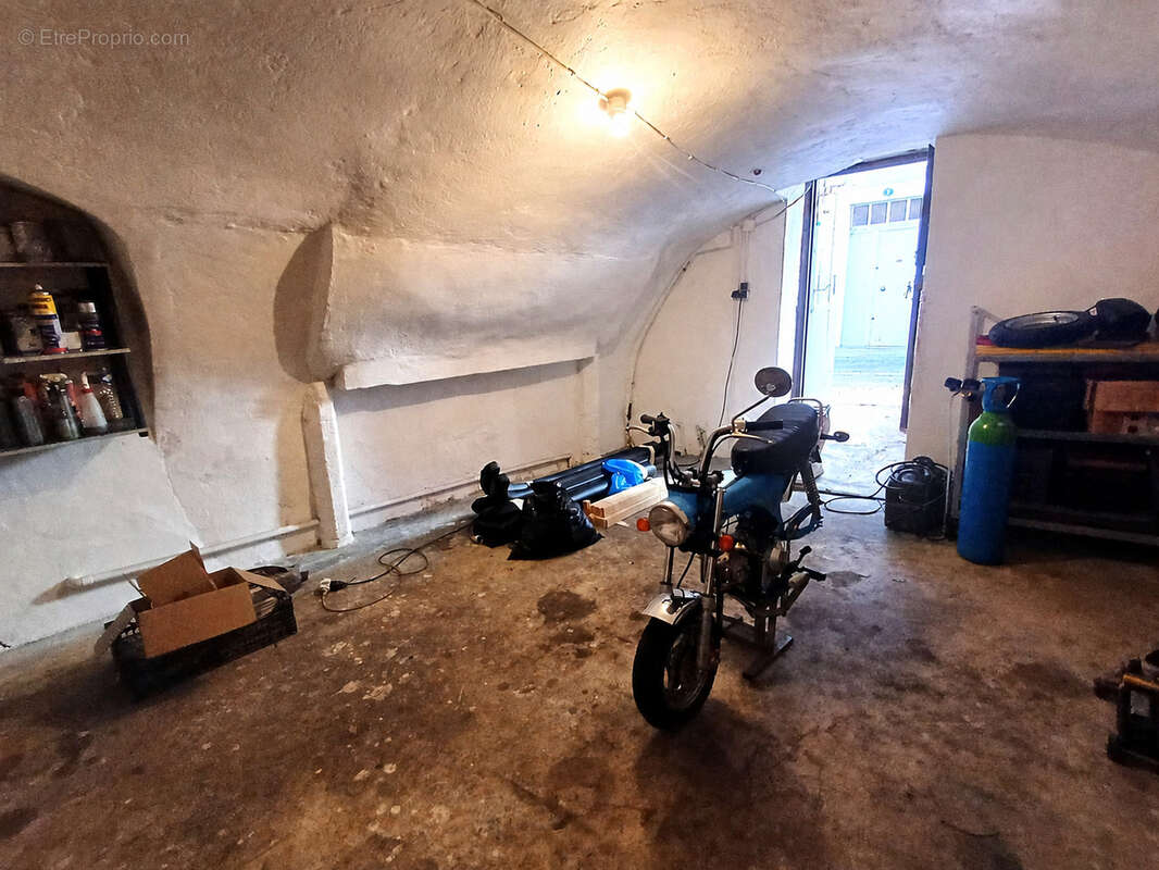 Maison de village 60 m2 Type 2 en duplex avec grande cave - photo 9