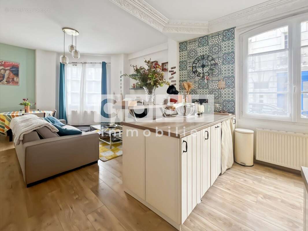 Appartement à COLOMBES