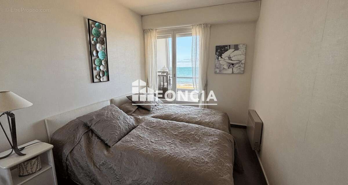Appartement à COURSEULLES-SUR-MER