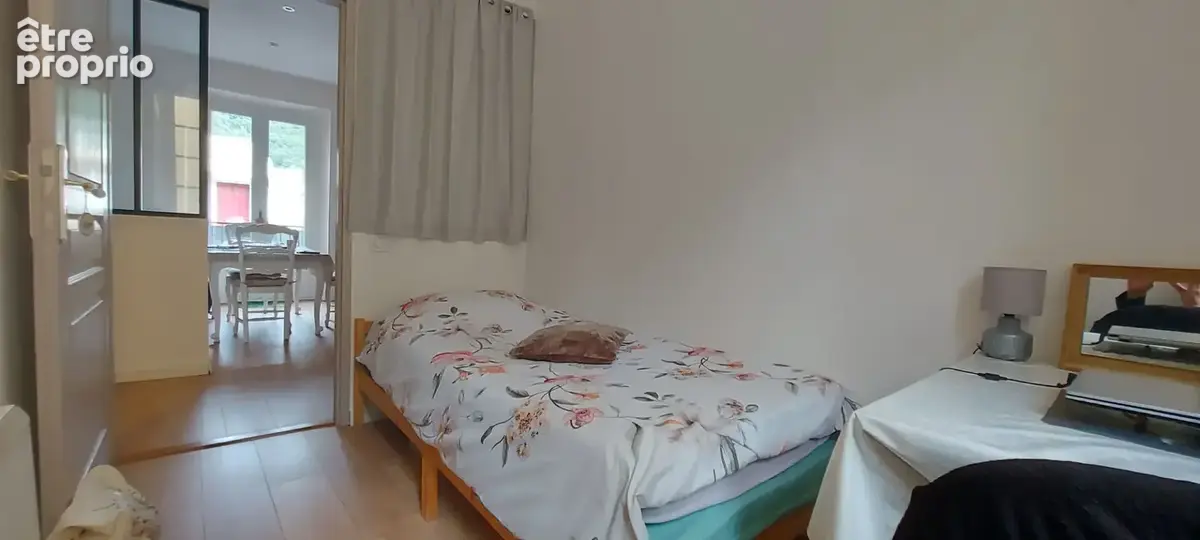 Amélie les Bains T3 traversant lumineux de 43m² - photo 6