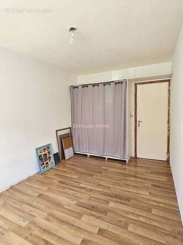 Appartement 105 m² à Saint-Andre-Les-Vergers  - photo 52