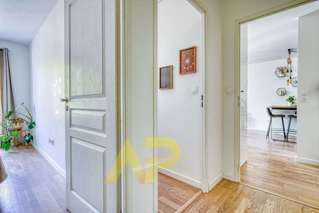Appartement à LE PLESSIS-ROBINSON