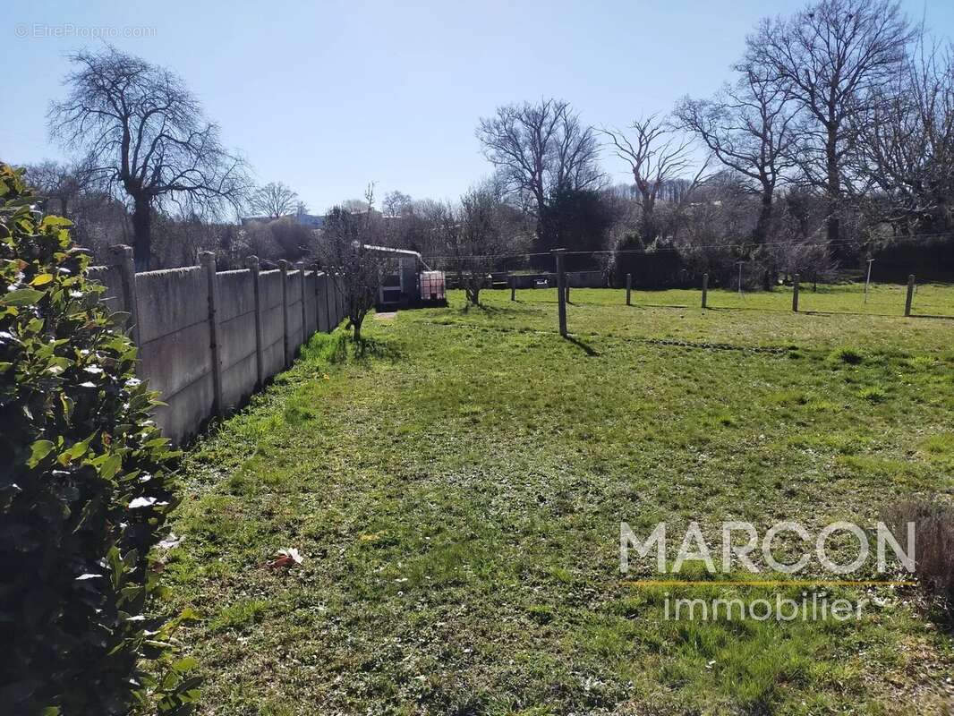 Maison à LA SOUTERRAINE