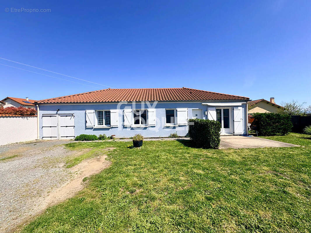 Maison à MONTBRISON