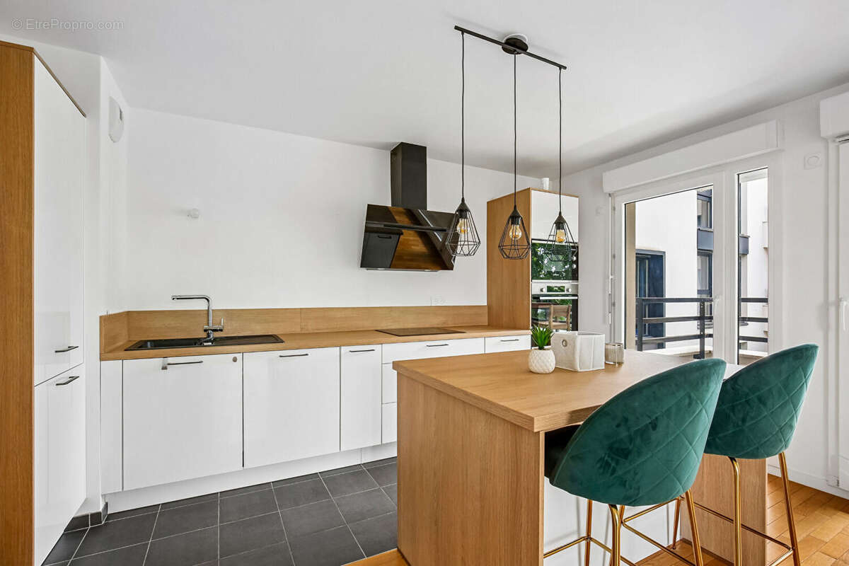Appartement à COLOMBES