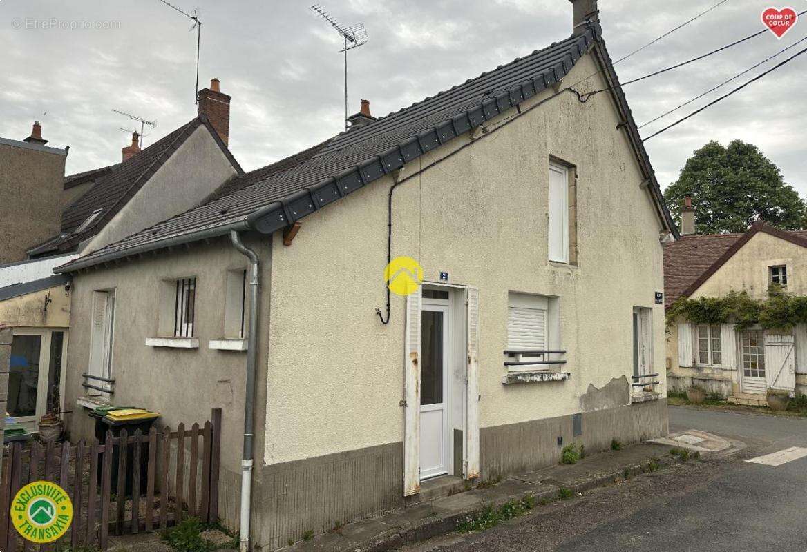 Maison à JOUET-SUR-L&#039;AUBOIS