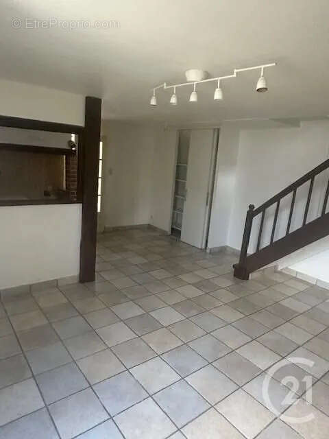 Maison à AMBARES-ET-LAGRAVE