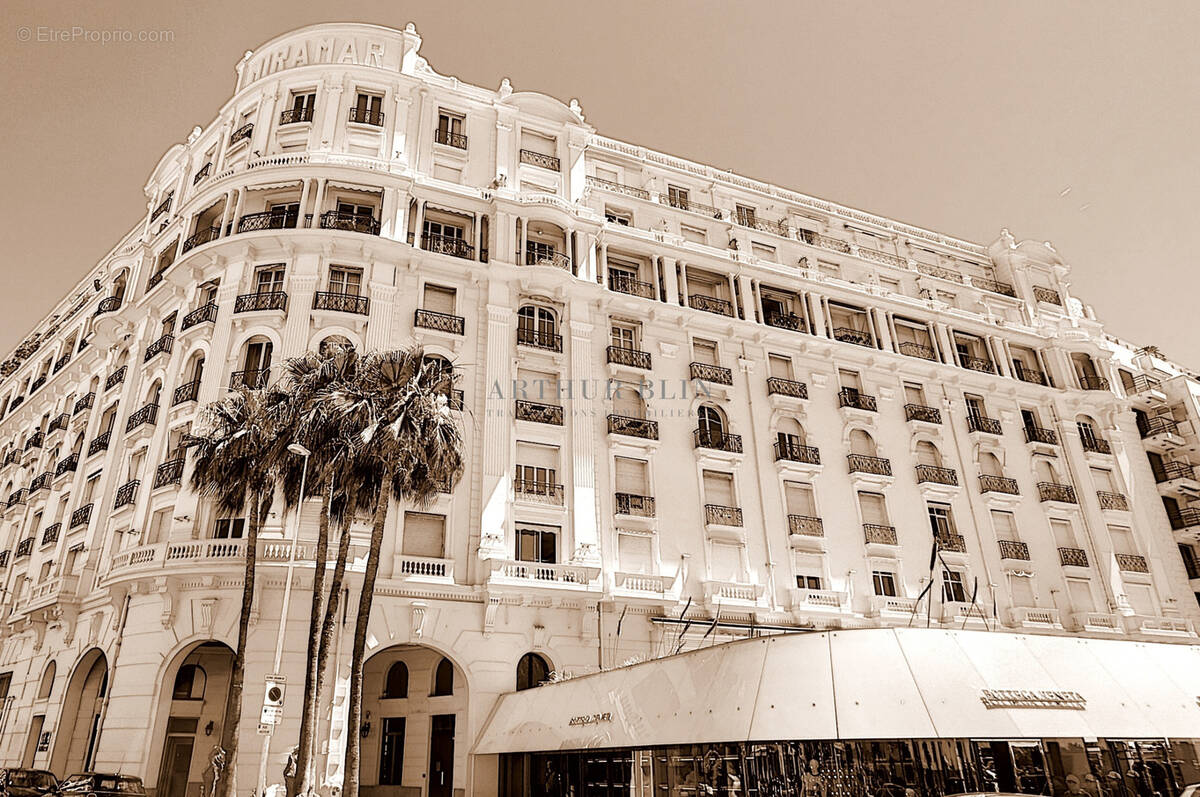 Commerce à CANNES