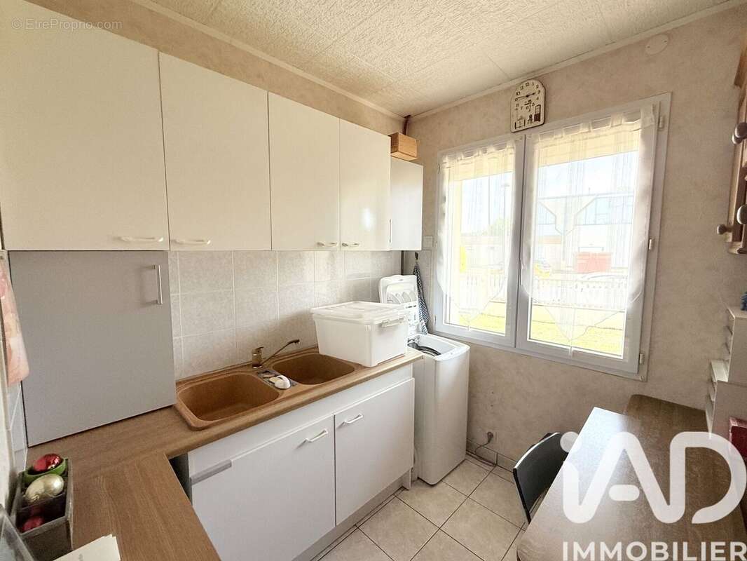 Photo 5 - Maison à YEVRES