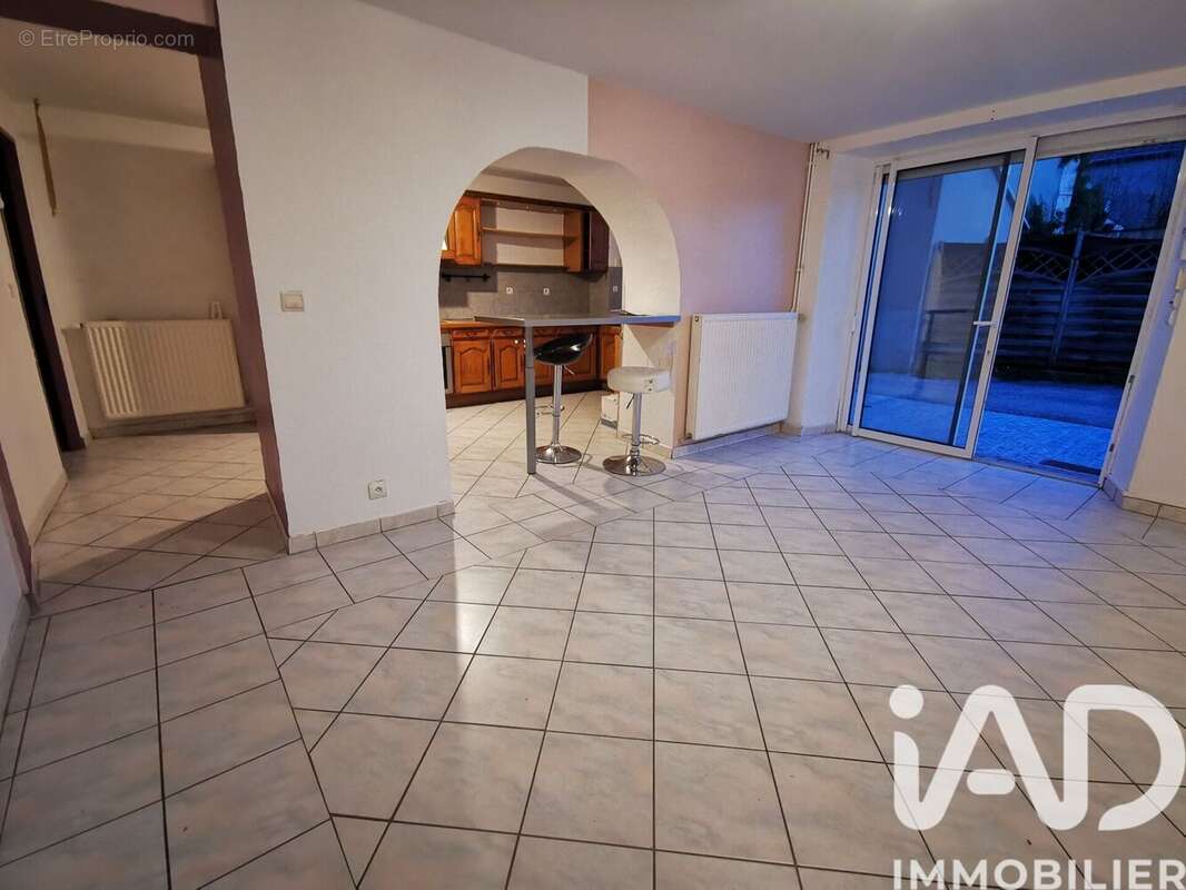 Photo 4 - Maison à PIERRE-CHATEL