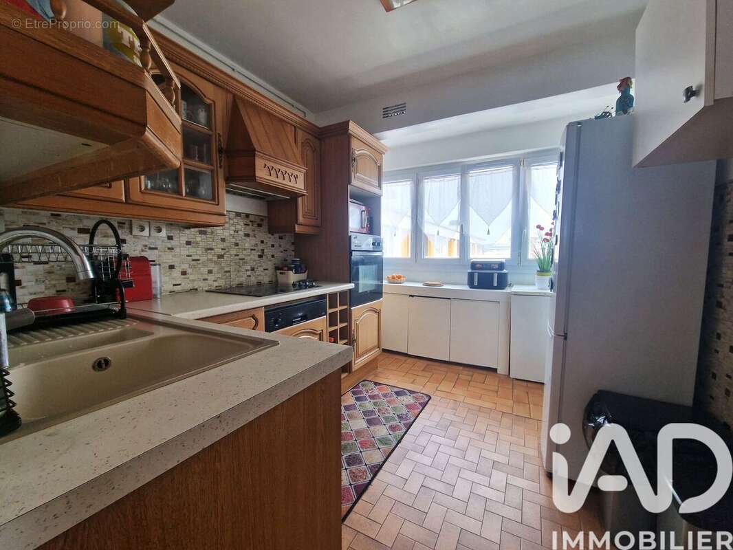 Photo 2 - Appartement à NEUILLY-SUR-MARNE