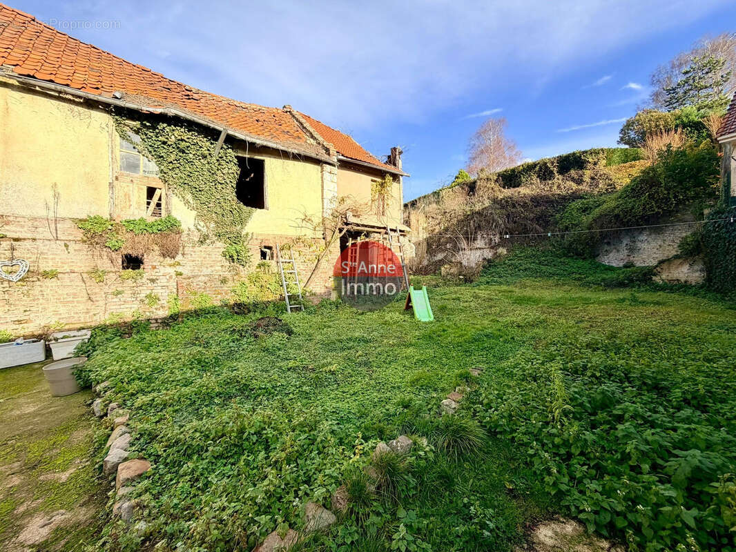 Maison à VERS-SUR-SELLES