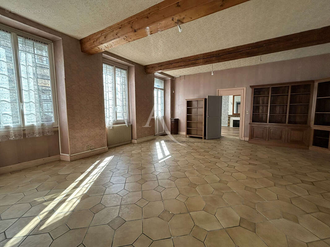 Maison à SAINT-MEDARD-EN-JALLES