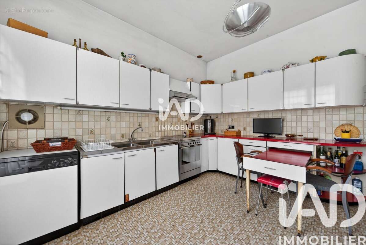 Photo 6 - Maison à SAINT-MAUR-DES-FOSSES