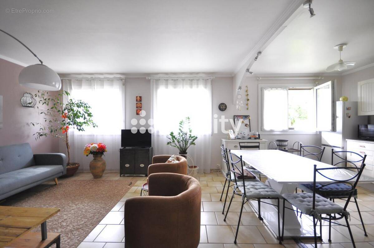 Appartement à ERMONT
