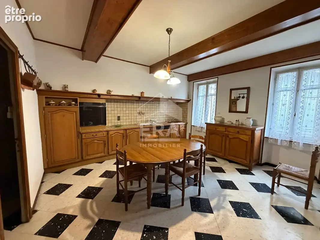 Maison à LUC-SUR-ORBIEU