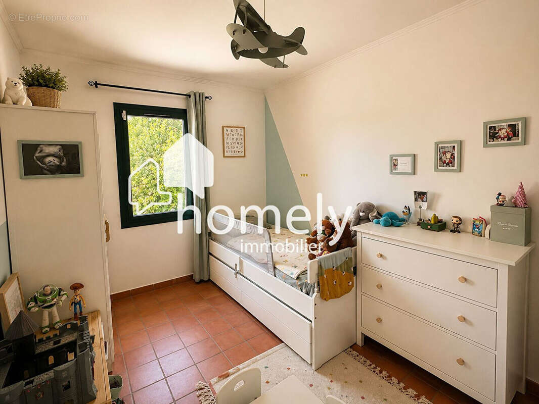 Maison Eguilles 4 pièces 84 m2 - parcelle de 511 m2 - photo 7