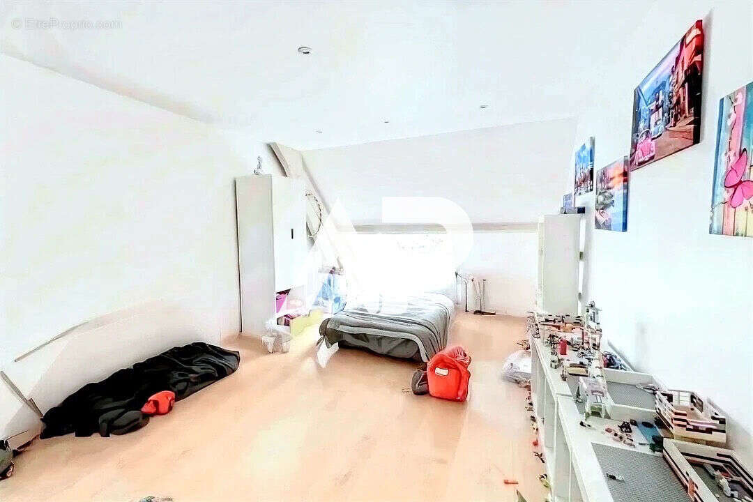 Maison à MONTMORENCY