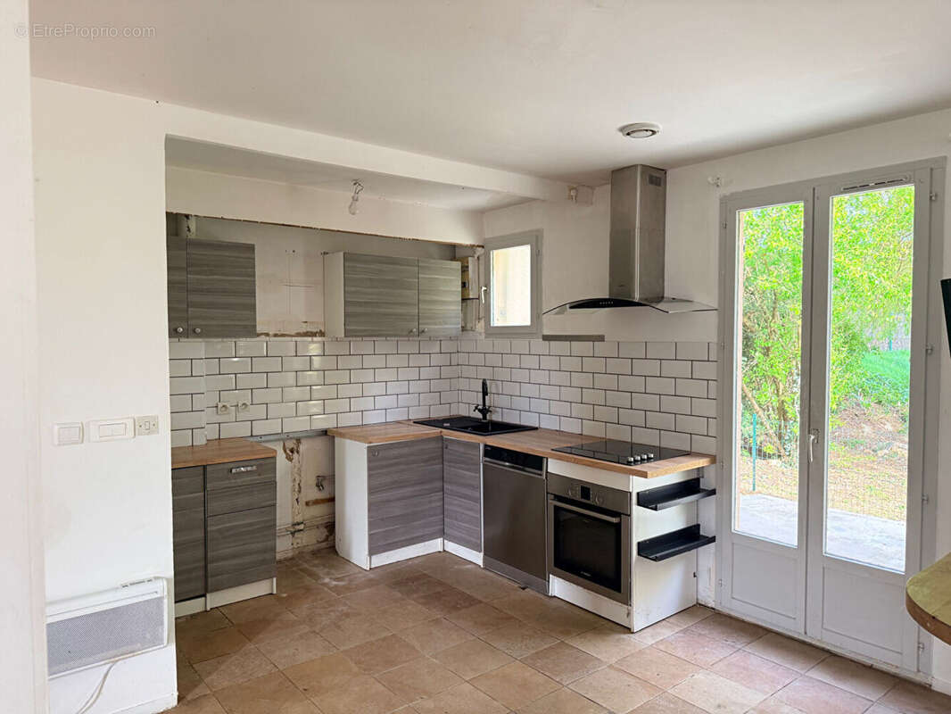 Maison 90m² à crespières - photo 6