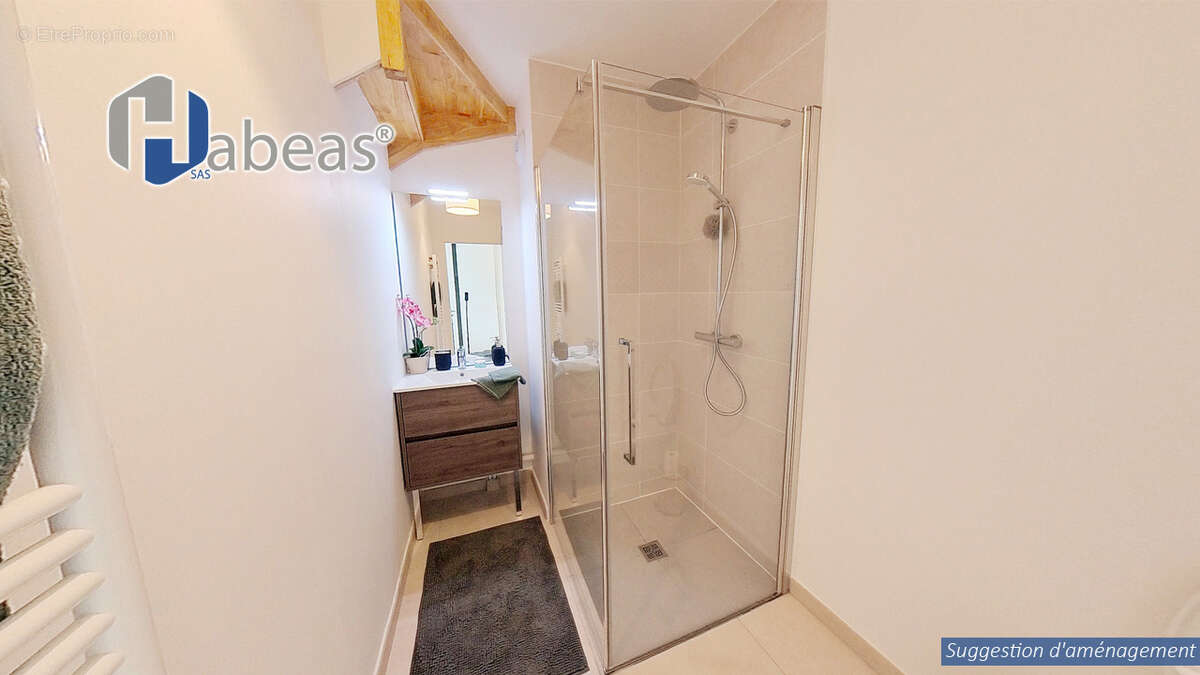 Appartement à SAINTE-FOY-LES-LYON