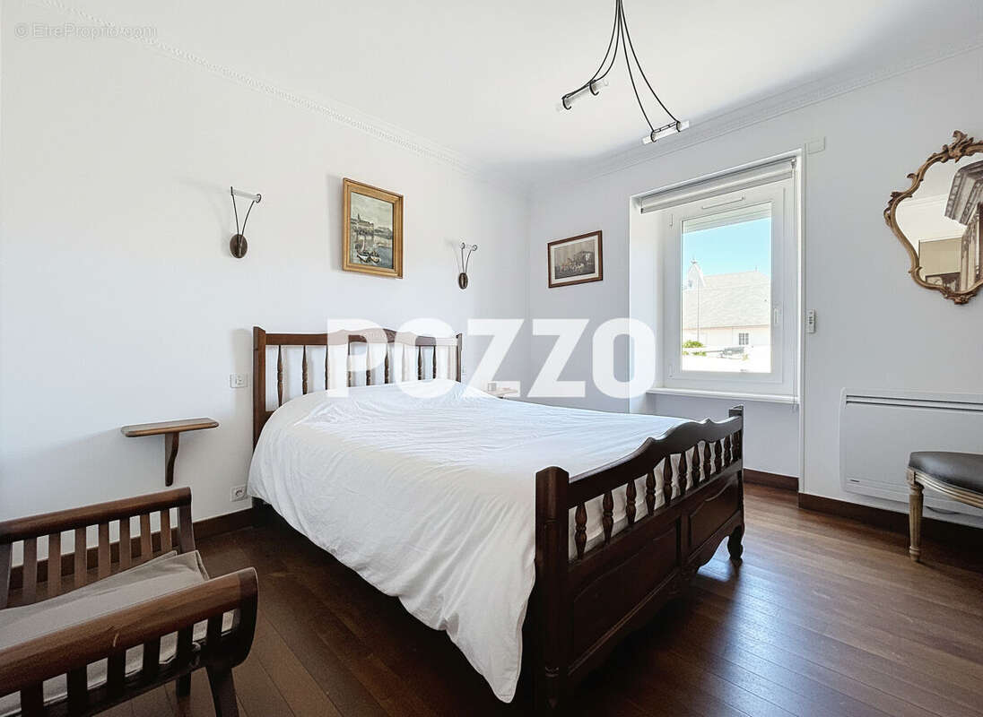 Maison Bréhal 8pièce(s) 160 m2 - photo 9